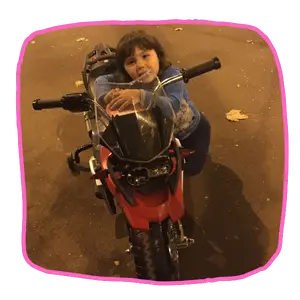 Un momento familiar entre Julio Quesada, su hija Camila Rebecca Quesada Sidorkevich, y su madre, Dasha Sidorkevich Un momento familiar entre Julio Quesada, su hija Camila Rebecca Quesada Sidorkevich, y su madre, Dasha Sidorkevich